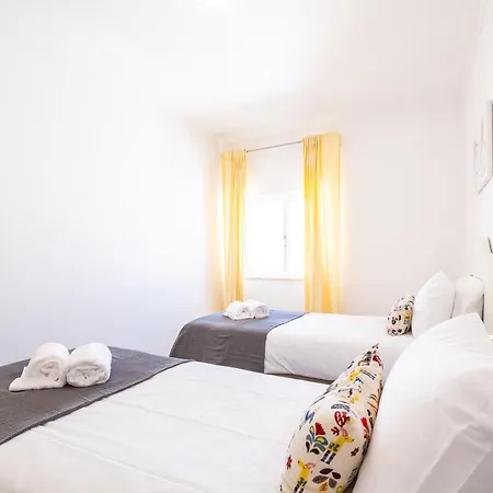 Apartament Frente Ao Mar - 3 Quartos - Wi-fi - Aq Armação de Pêra